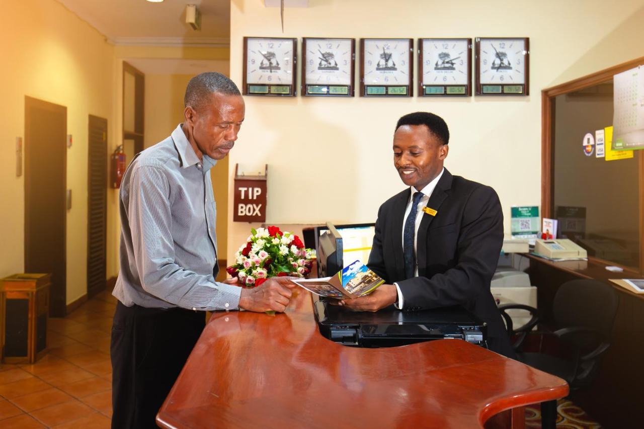 New Safari Hotel Arusha Ngoại thất bức ảnh